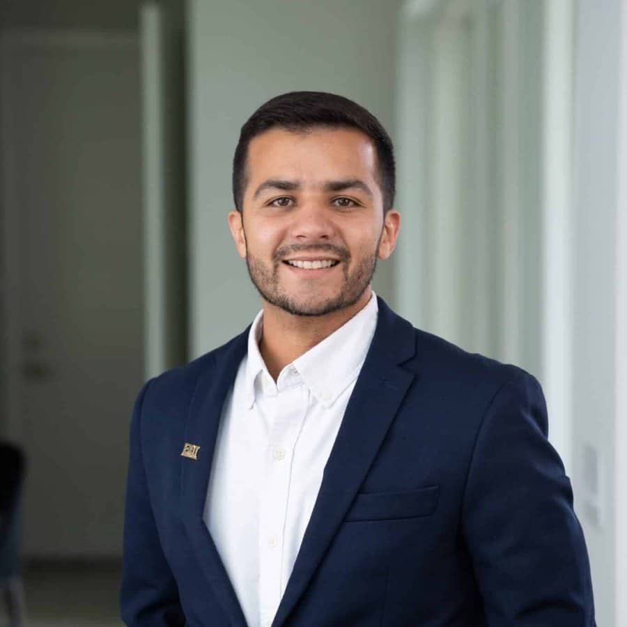 Enmanuel Boscan, REALTOR® en Davenport, Florida – Realtor en español